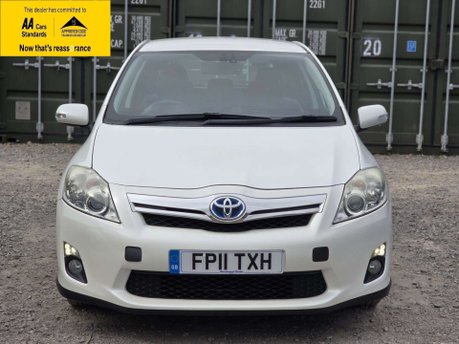 Toyota Auris 1.8 VVT-h T Spirit Hatchback 5dr Petrol Hybrid CVT Euro 5 (s/s) (136 ps) 2