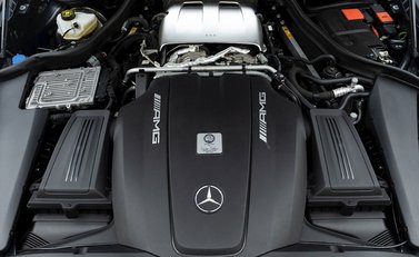 Mercedes-Benz AMG GT R GT R Pro 32