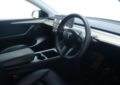 Tesla Model Y Model Y RWD 5dr 34