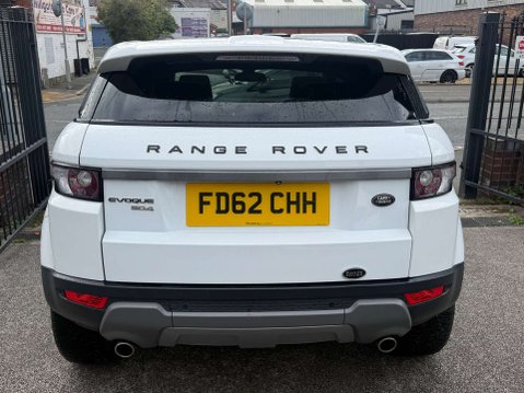 Land Rover Range Rover Evoque 2.2 Range Rover Evoque Pure SD4 Auto 4WD 5dr 5