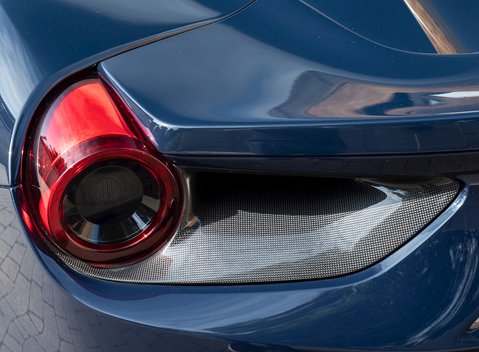 Ferrari 488 Spider 31