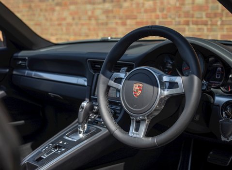 Porsche 911 (991) Targa 4S 13
