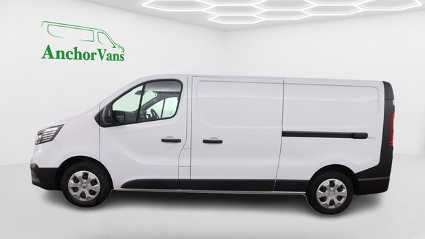 Renault Trafic LWB L2H1 Low Roof Business LL30 EURO 6 7