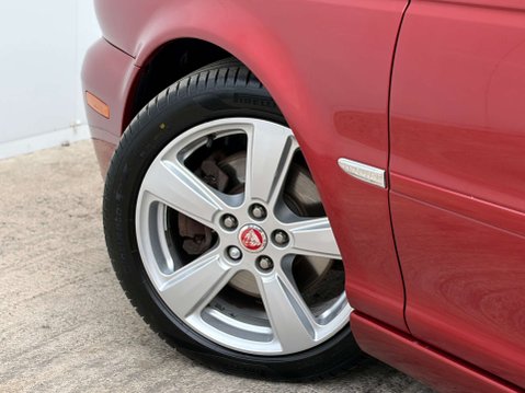 Jaguar X-Type 2.2 X-Type SE Auto 5dr 35