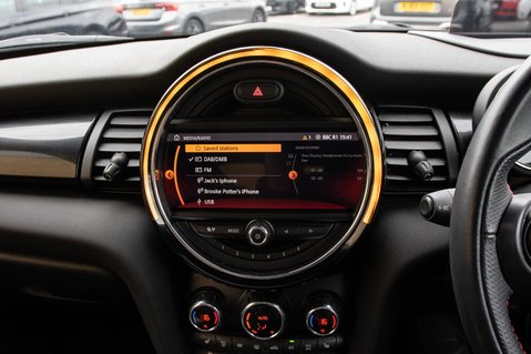Mini Cooper Hatchback 1.5 Cooper Sport II 3dr 25