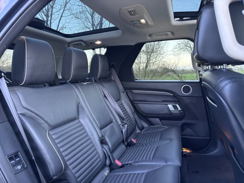 Land Rover Discovery TD6 HSE LUXURY 7