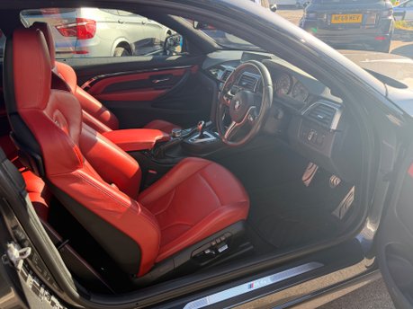 BMW M4 M4 COMPETITION 22