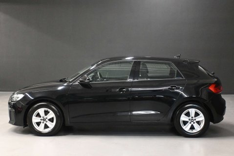 Audi A1 1.0 A1 Sportback 25 TFSI Technik 5dr 12