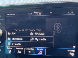 Volkswagen Passat 1.5 Passat R-Line TSi Evo 5dr 38