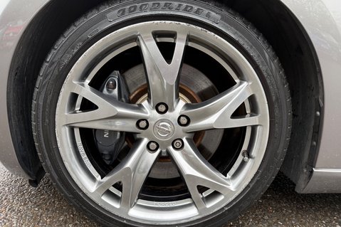 Nissan 370Z V6 GT AUTOMATIC ROADSTER - VERY RARE AUTO CONVERTIBLE 53