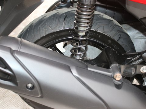 Yamaha Nmax 125 GPD125-A ABS 19