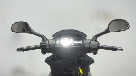 Piaggio NRG 2010 ONLY 6K LC REAR DISC 2 STROKE SPORT SCOOTER 2T NEW MOT 25