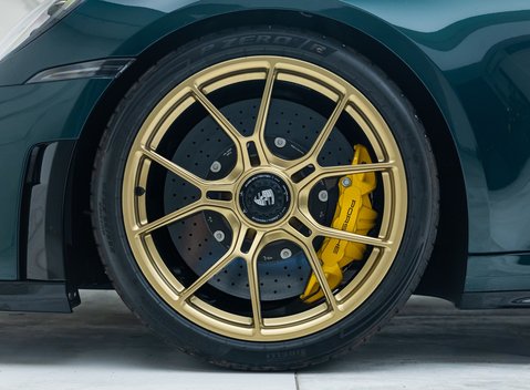 Porsche 911 GT3 TOURING (992.2) 13
