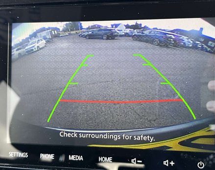 Mitsubishi Outlander 2.4 Outlander Design PHEV CVT 4WD 5dr 33