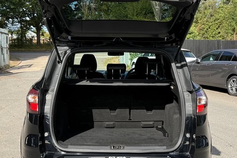 Ford Kuga ST-LINE TDCI - FULL SERVICE HISTORY WITH 9 STAMPS! - NEW MOT 20