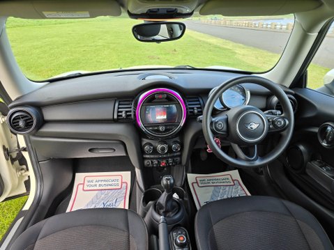 Mini Hatch 1.5 One Euro 6 (s/s) 3dr 18