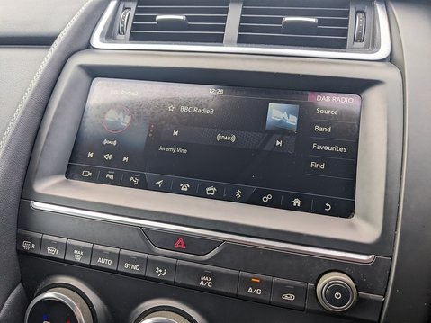 Jaguar E-Pace R-DYNAMIC HSE 22