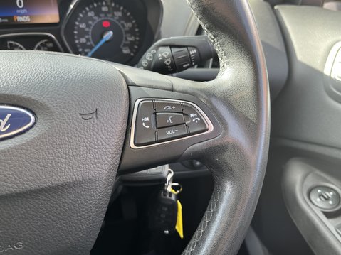 Ford C-Max 1.5 TDCi Zetec 5dr Powershift 23
