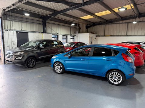 Ford Fiesta 1.0T EcoBoost Titanium Euro 5 (s/s) 5dr 5