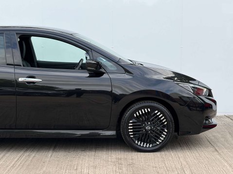 Nissan LEAF Leaf Takna 5dr 8