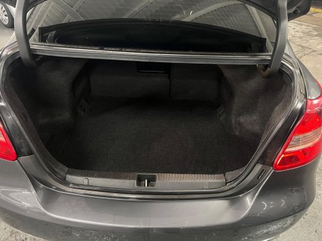 Suzuki Kizashi 2.4 16V Sport CVT 4WD Euro 5 4dr 28