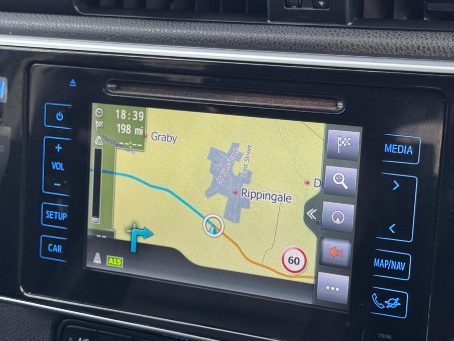 2018 Toyota Auris — image 16