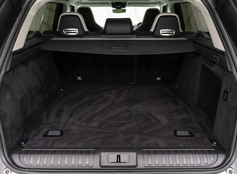 Land Rover Range Rover Sport 5.0 SVR 34
