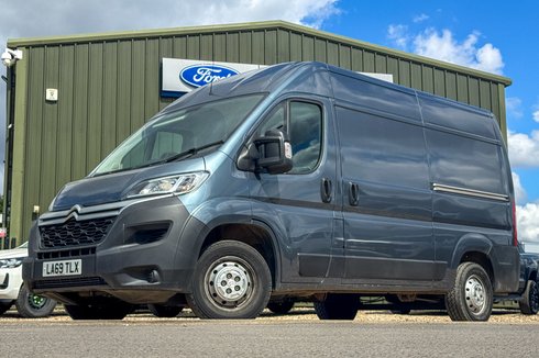 Citroen Relay MWB L2H2 Medium Roof Enterprise Air Con Nav Sensors EURO 6 NO VAT