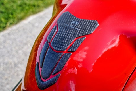 Ducati Streetfighter V4S 27