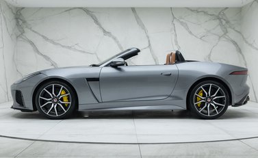 Jaguar F-Type SVR Convertible 6