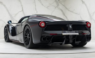 Ferrari LaFerrari Aperta 16