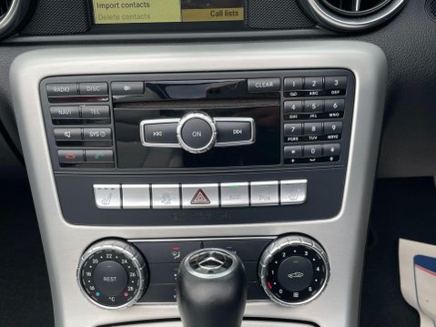 Mercedes-Benz SLK 1.8 SLK200 BlueEfficiency AMG Sport G-Tronic+ Euro 5 (s/s) 2dr 29