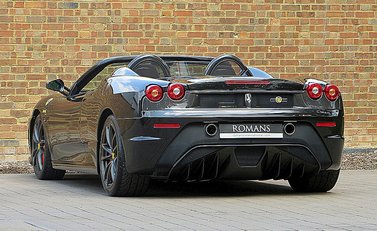 Ferrari 430 Scuderia Spider 16M 11