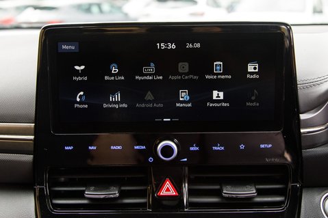 Hyundai IONIQ FIRST EDITION MHEV 17