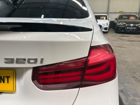 BMW 3 Series 2.0 320i M Sport Shadow Edition Auto Euro 6 (s/s) 4dr 40