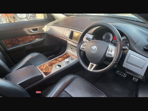 Jaguar XF PREMIUM LUXURY V6 2