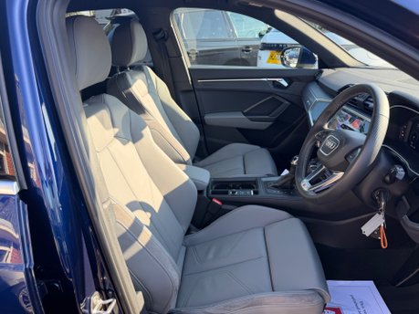 Audi Q3 1.4 TFSIe 45 S line 5dr Petrol Plug-in Hybrid S Tronic Euro 6 13kWh (245ps) 27