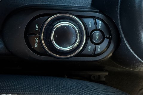 Mini Convertible COOPER…CONVERTIABLE…AUTOMATIC …FULL MINI HISTORY…SAT NAV.. 31