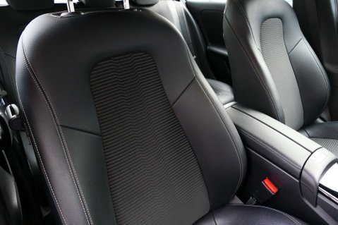 Mercedes-Benz A Class 1.3 A 200 Sport Auto 5dr 18