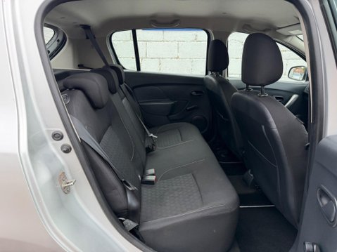 Dacia Sandero 1.5 dCi Laureate Euro 5 5dr 46