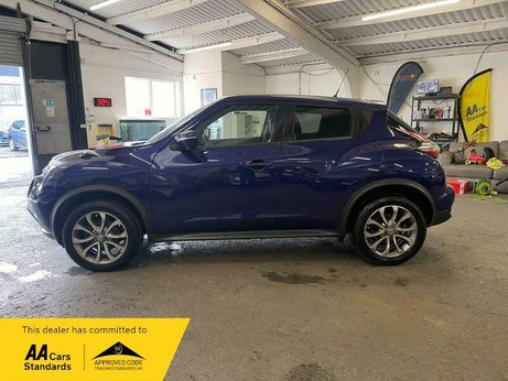 Nissan Juke 1.6 Tekna XTRON Euro 5 5dr 4