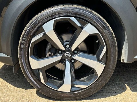 Nissan Juke 1.0 Juke Tekna DiG-T 5dr 36