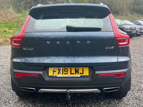 Volvo XC40 2.0 XC40 Inscription Pro D4 AWD Auto 4WD 5dr