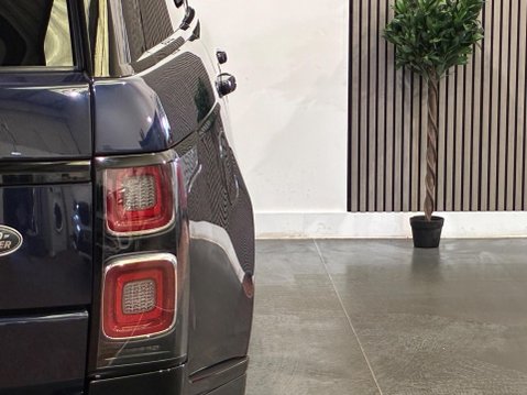 Land Rover Range Rover 4.4 SD V8 Vogue SE Auto 4WD Euro 6 (s/s) 5dr 55