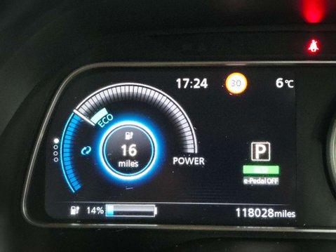 Nissan LEAF N-Connecta 5dr 69