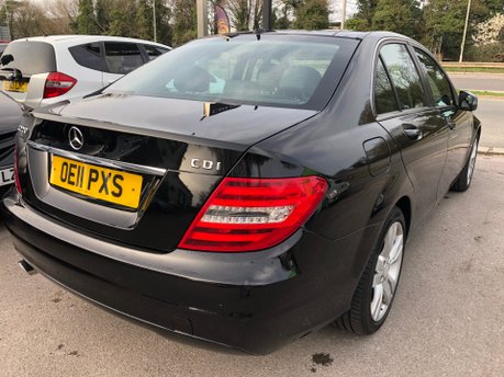 Mercedes-Benz C Class C220 CDI BLUEEFFICIENCY SE EDITION 125 automatic 61,000m £165 tax 12