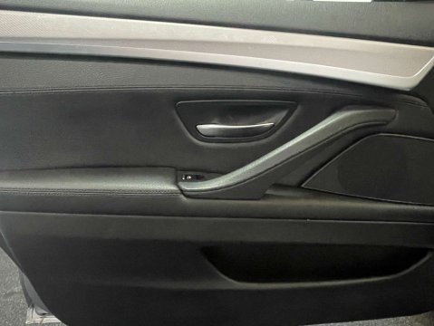 BMW 5 Series 2.0 520d M Sport Auto 5dr 34
