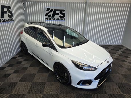 Ford Focus 2.3T EcoBoost RS Hatchback 5dr Petrol Manual AWD Euro 6 (s/s) (350 ps) 14