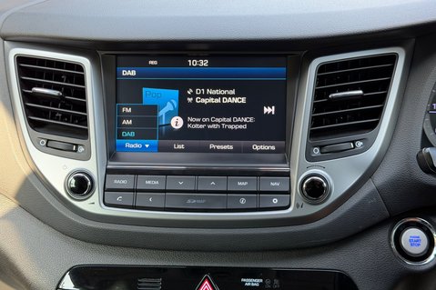 Hyundai TUCSON CRDI PREMIUM SE - 2 OWNERS - 10 HYUNDAI SERVICES  47