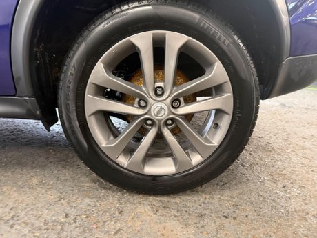 Nissan Juke 1.6 N-Connecta XTRON Euro 6 5dr 17